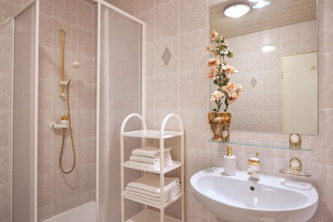 Apartments Ladka เบกุนเย นา โกเรนิสเคม ภายนอก รูปภาพ